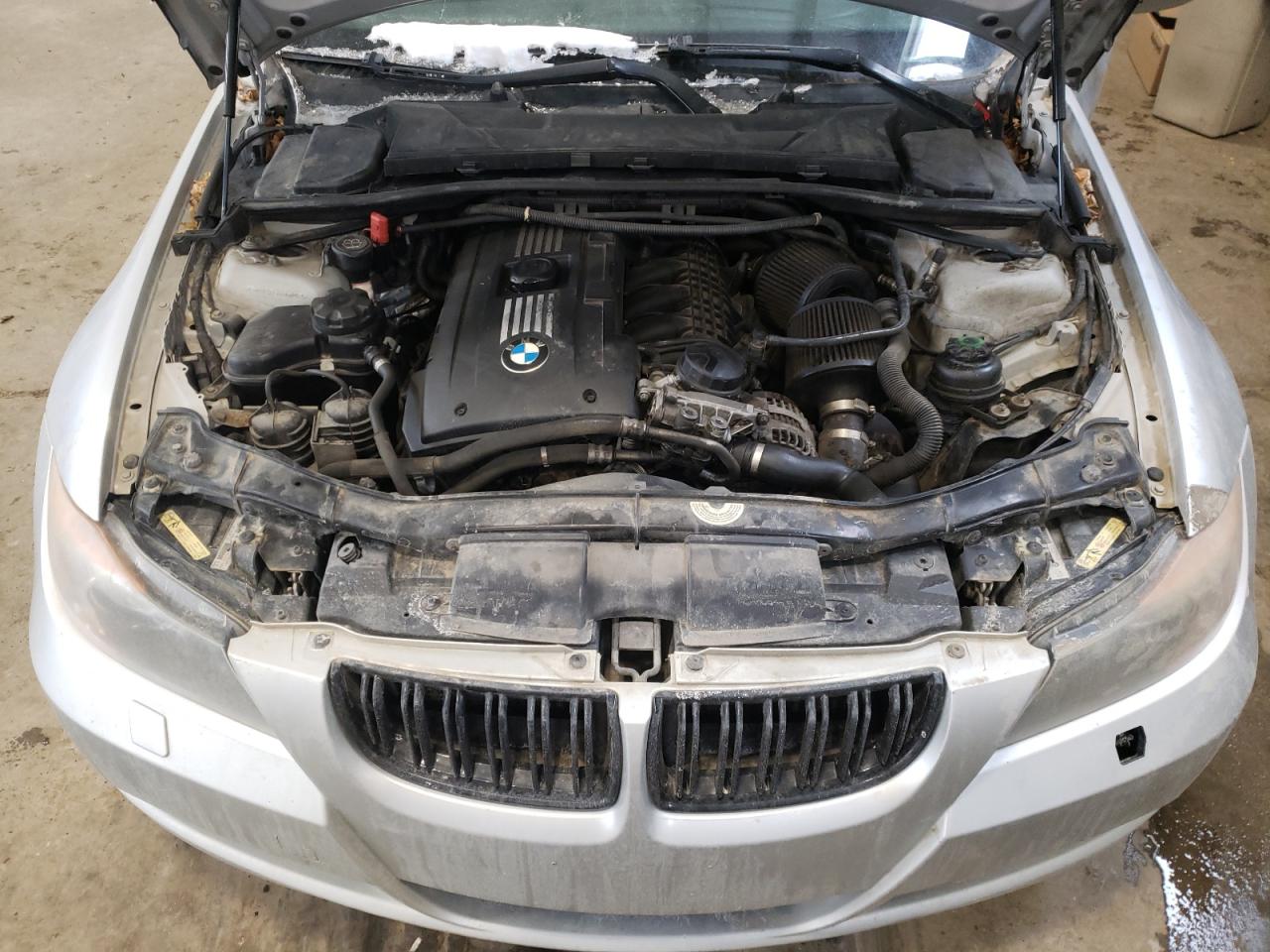 Photo 7 from auction – 2007 BMW 335 XI with VIN WBAVD535X7AV14647