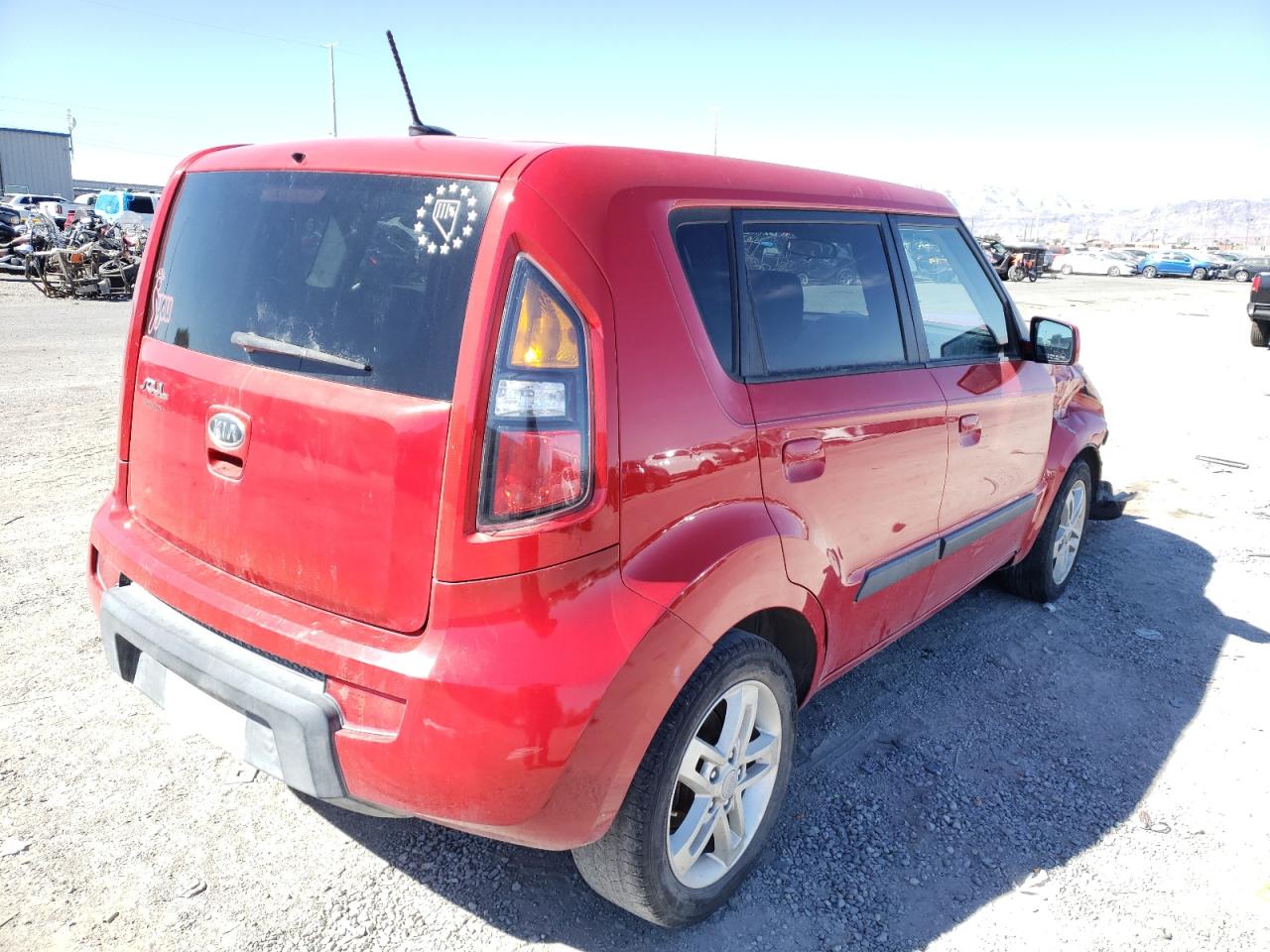 Photo 4 from auction – 2010 KIA SOUL + with VIN KNDJT2A21A7171775