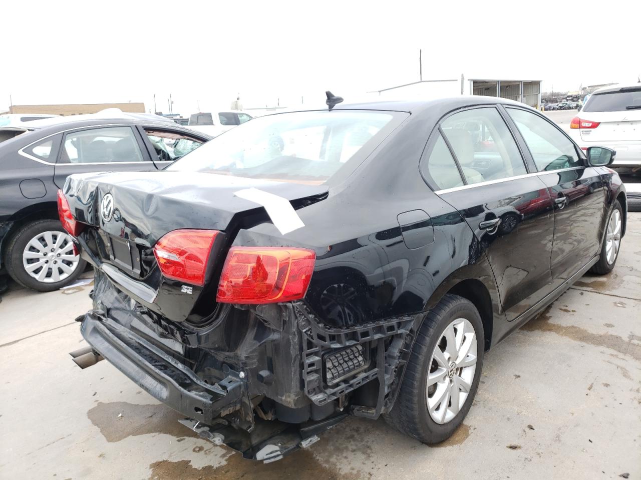 Photo 4 from auction – 2014 VOLKSWAGEN JETTA SE with VIN 3VWD07AJ0EM352871