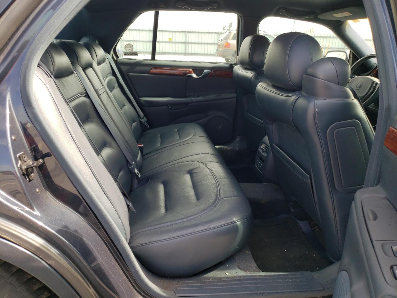 Photo 17 from auction – 2001 CADILLAC DEVILLE with VIN 1G6KD54Y31U168366