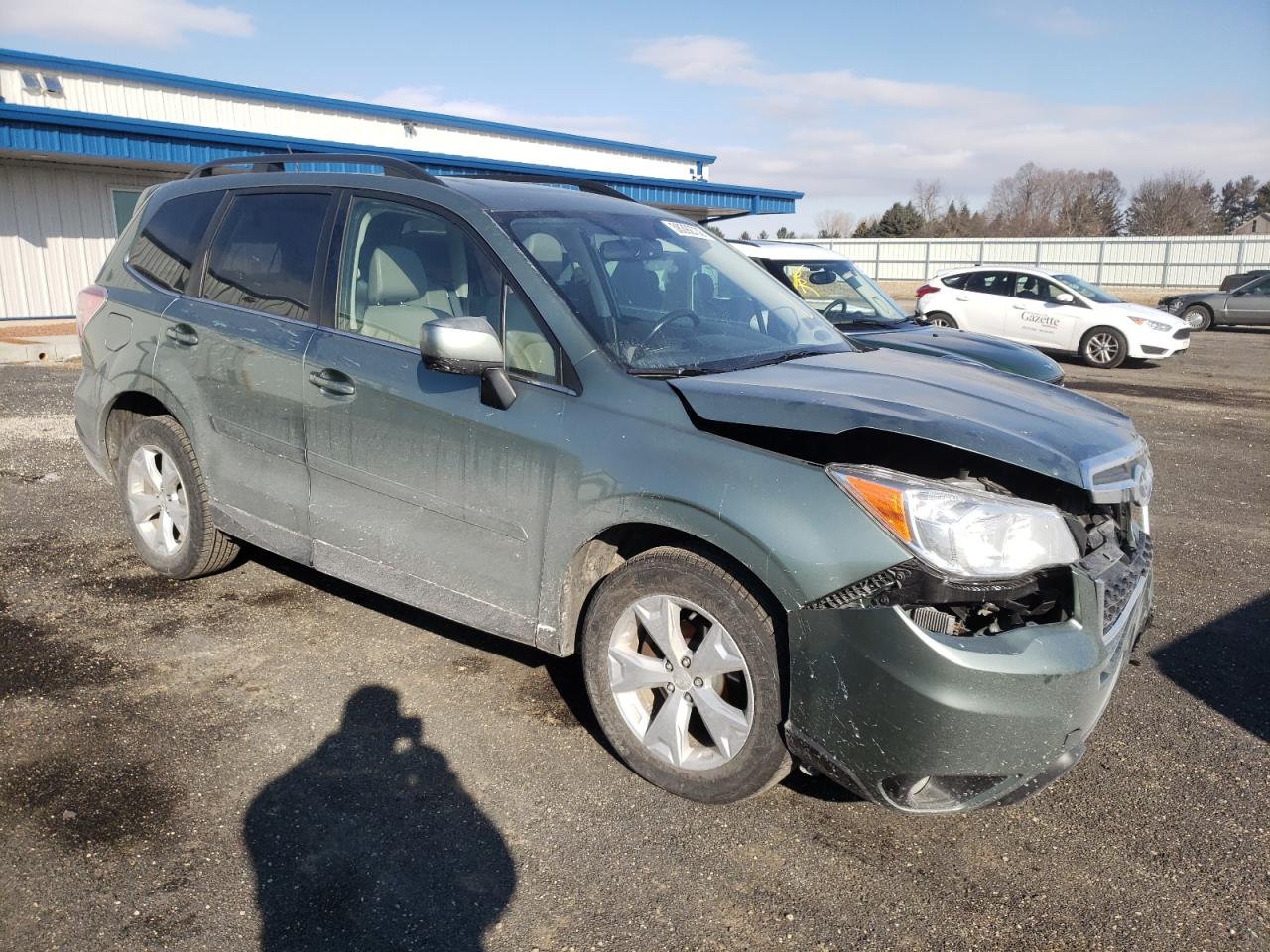 SUBARU FORESTER 2 2014 with VIN JF2SJAHCXEH504124 - Photo from auction