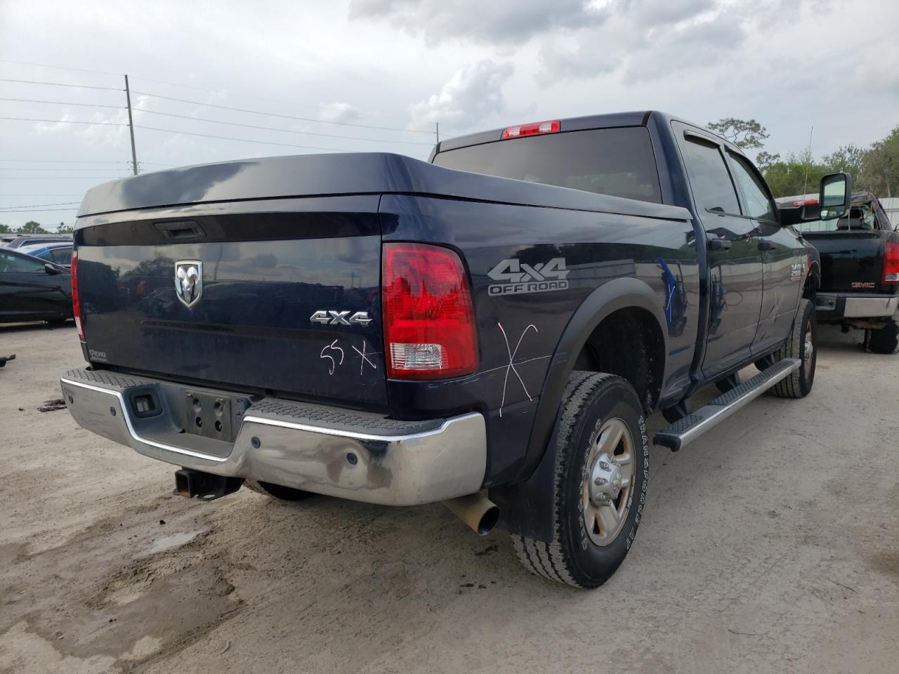 Photo 4 from auction – 2017 RAM 2500 ST with VIN 3C6UR5CL9HG634979