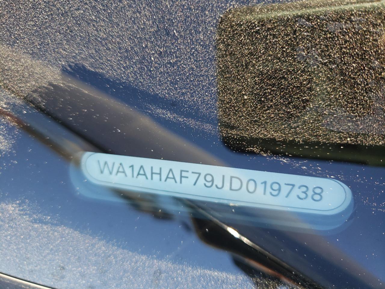 Photo 10 from auction – 2018 AUDI Q7 PREMIUM with VIN WA1AHAF79JD019738