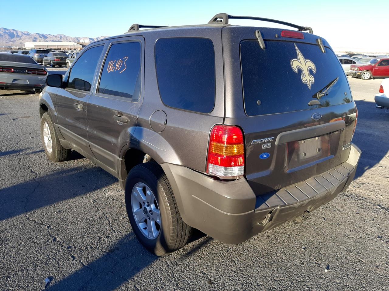 Photo 3 from auction – 2005 FORD ESCAPE XLT with VIN 1FMYU03165KA45706