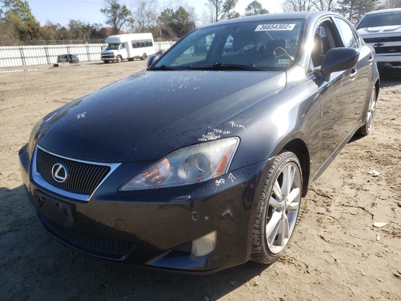 Photo 2 from auction – 2007 LEXUS IS 350 with VIN JTHBE262472008663