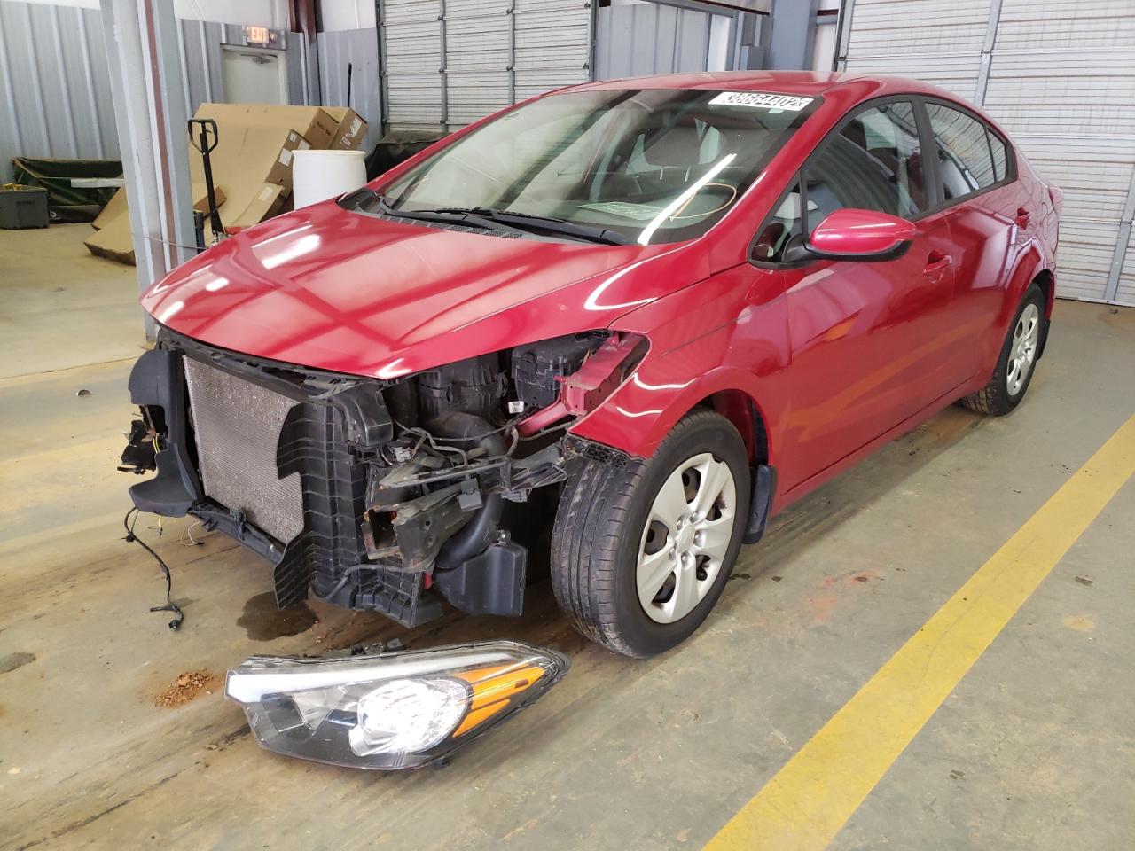 Photo 2 from auction – 2016 KIA FORTE LX with VIN KNAFK4A6XG5594847