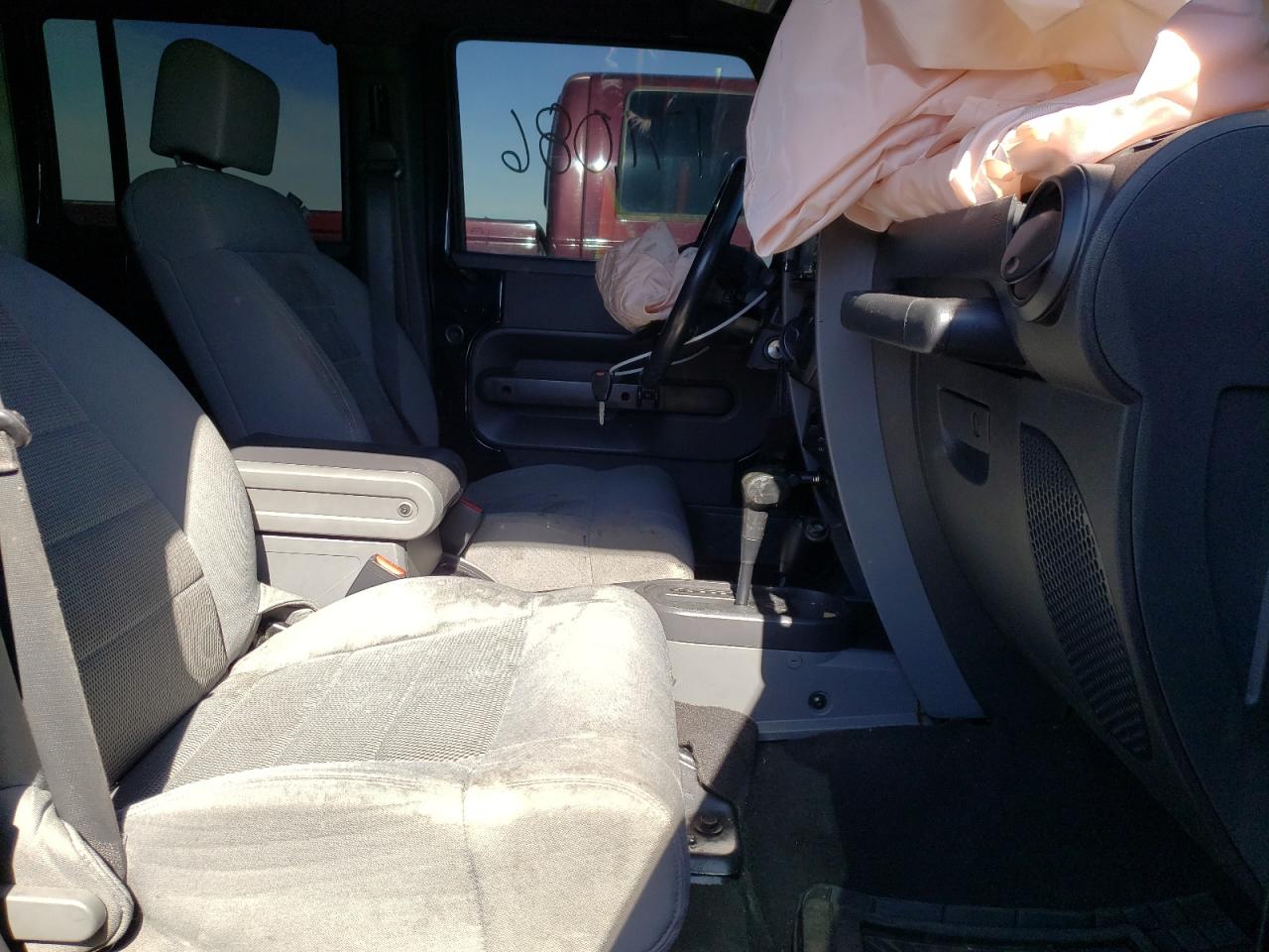 Photo 5 from auction – 2008 JEEP WRANGLER U with VIN 1J8GA69118L527333