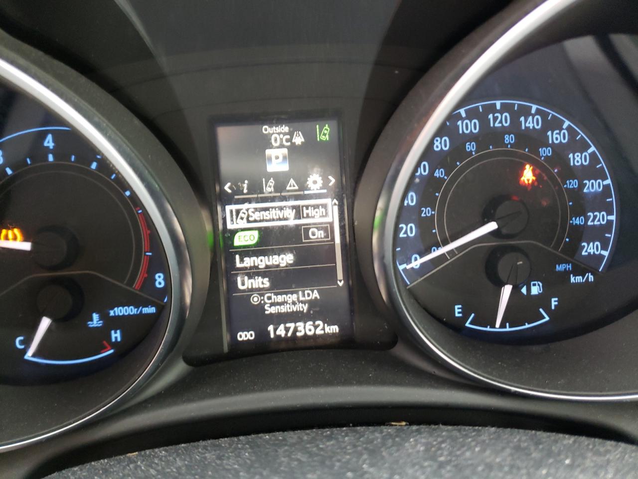 Photo 8 from auction – 2018 TOYOTA COROLLA IM with VIN JTNKARJE6JJ571102