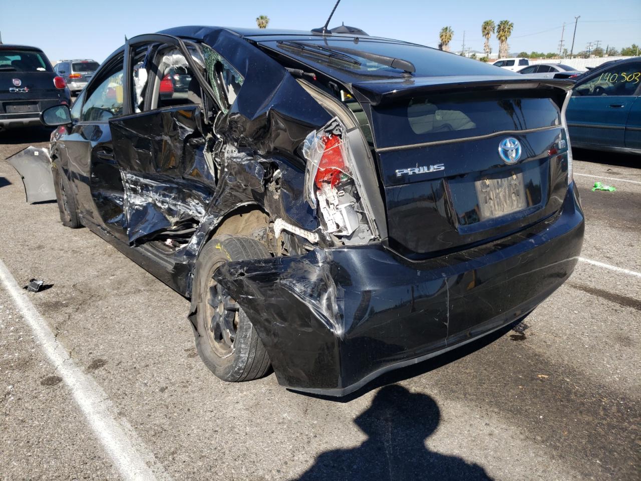 Photo 3 from auction – 2015 TOYOTA PRIUS with VIN JTDKN3DU1F0404135