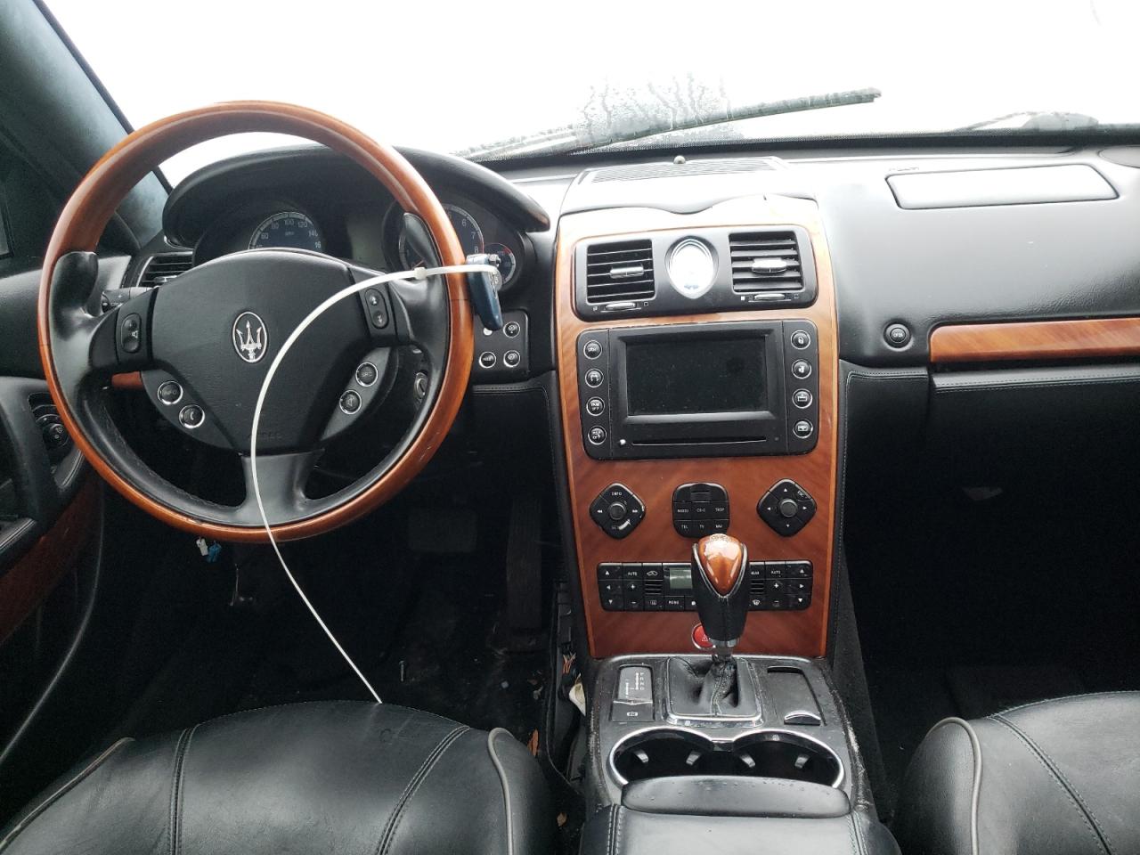 Photo 9 from auction – 2007 MASERATI QUATTROPOR with VIN ZAMFE39A970028488