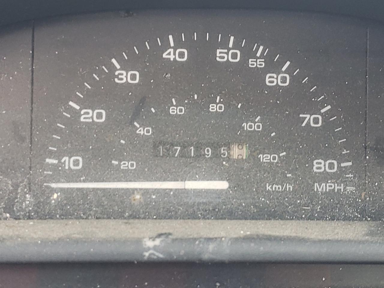 Photo 8 from auction – 1993 FORD TEMPO GL with VIN 2FAPP36XXPB127157