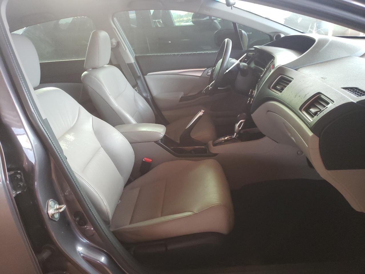 Photo 5 from auction – 2014 HONDA CIVIC EXL with VIN 19XFB2F95EE034181