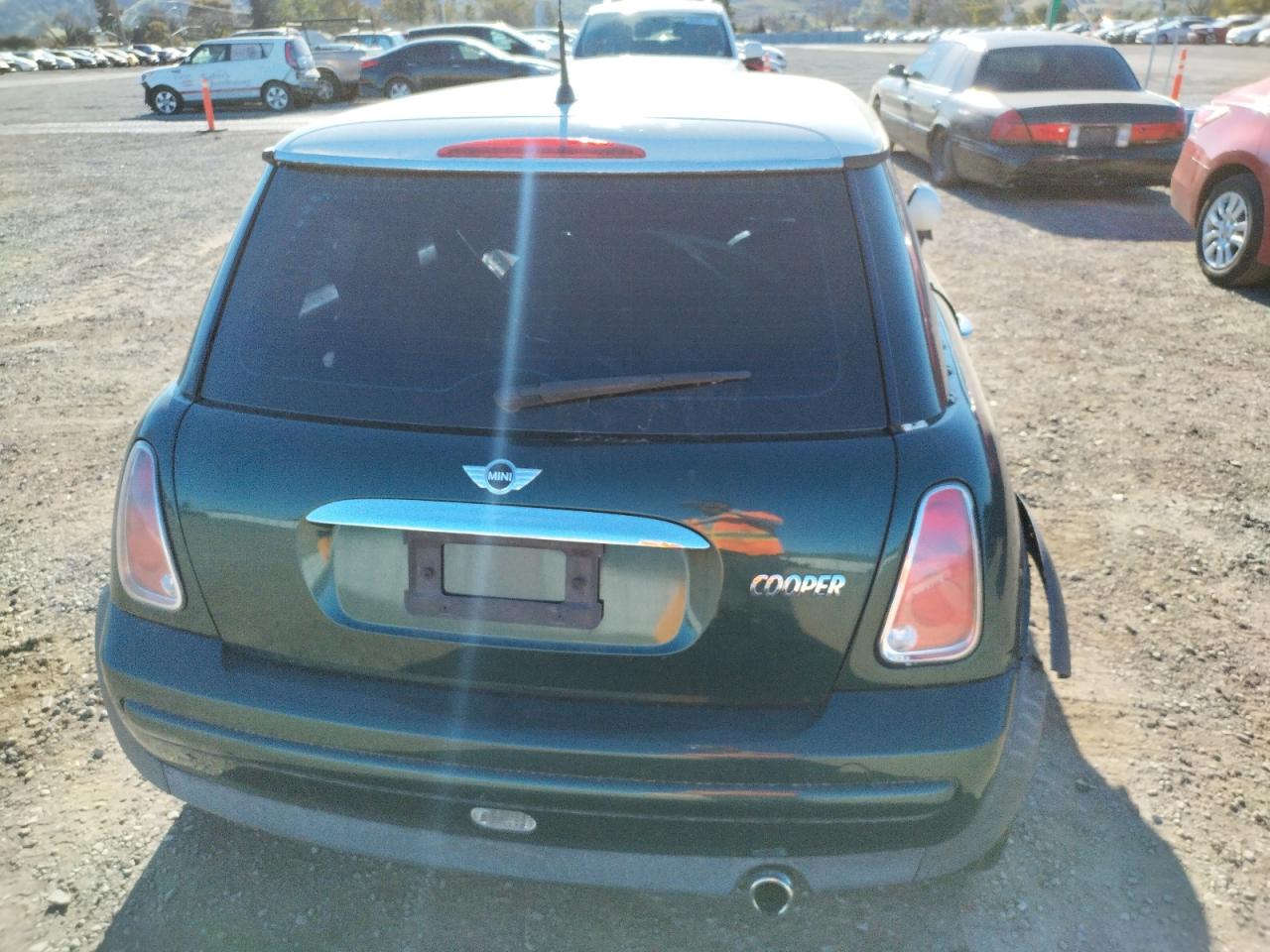 Photo 6 from auction – 2004 MINI COOPER with VIN WMWRC33424TC53663