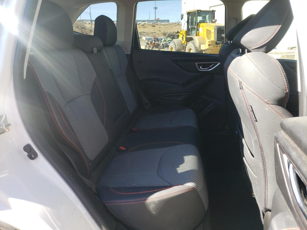 Photo 6 from auction – 2019 SUBARU FORESTER S with VIN JF2SKAKCXKH487312