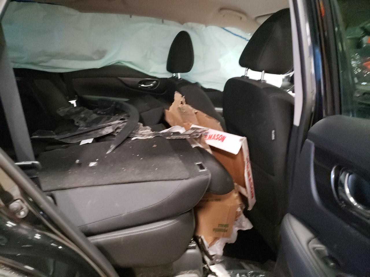 Photo 6 from auction – 2018 NISSAN ROGUE S with VIN KNMAT2MV8JP589417