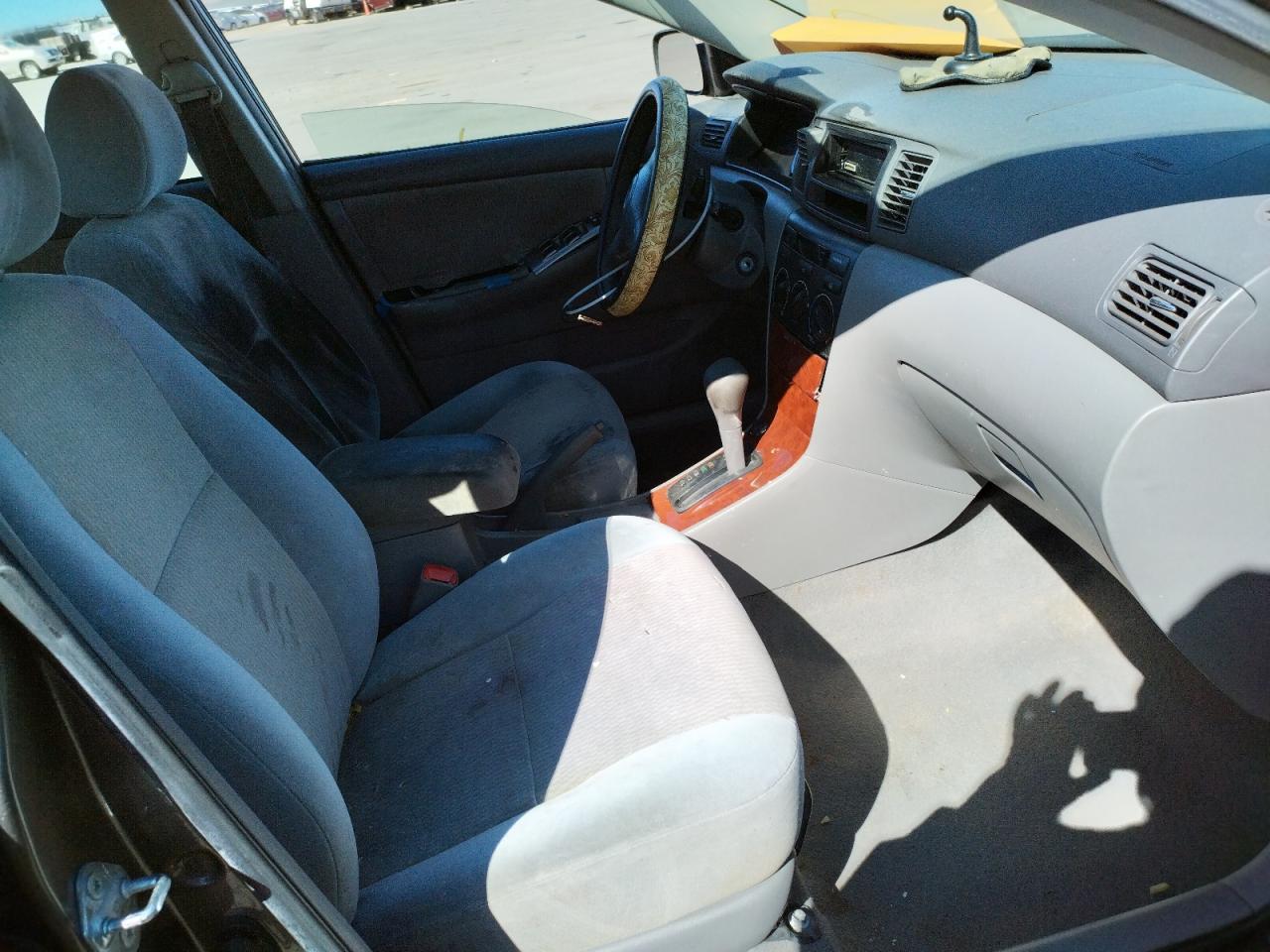 Photo 5 from auction – 2007 TOYOTA COROLLA CE with VIN 1NXBR32E67Z928032