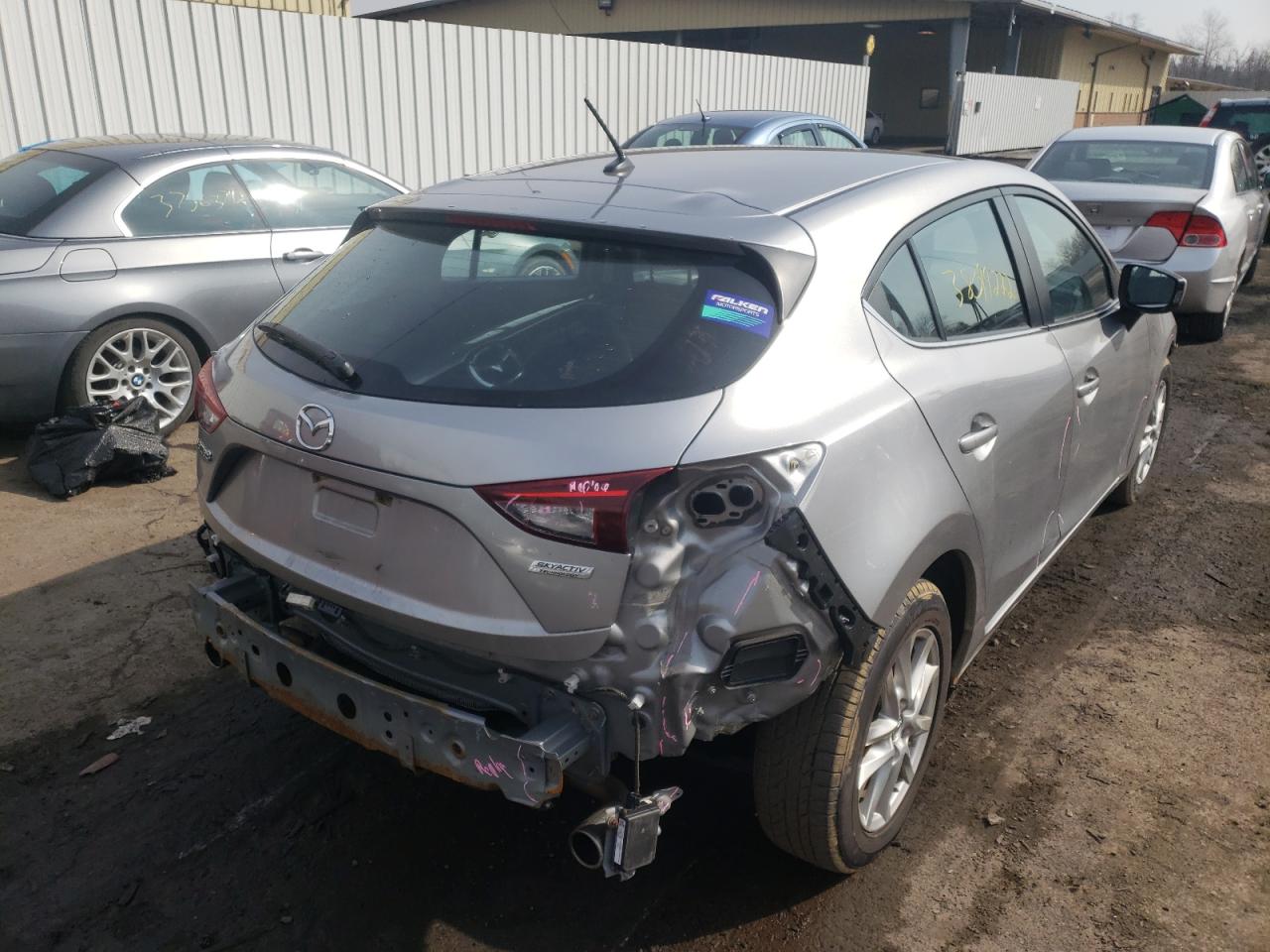 Photo 4 from auction – 2014 MAZDA 3 TOURING with VIN JM1BM1L72E1213559