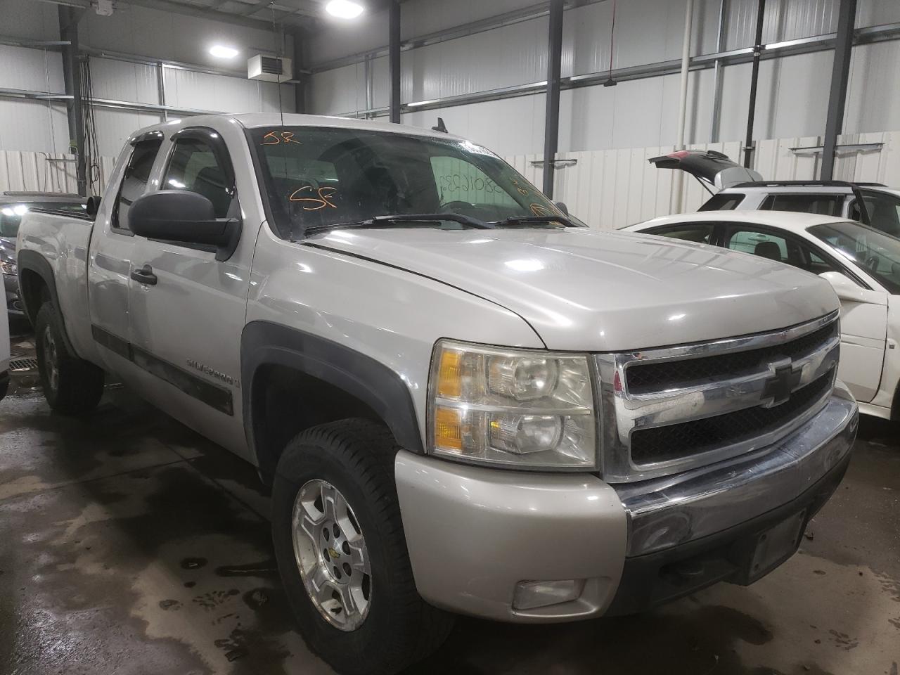 CHEVROLET SILVERADO 2007 with VIN 2GCEK19J171603751 - Photo from auction
