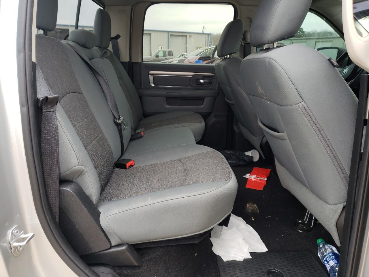 Photo 6 from auction – 2016 RAM 1500 SLT with VIN 3C6RR6LT9GG289530