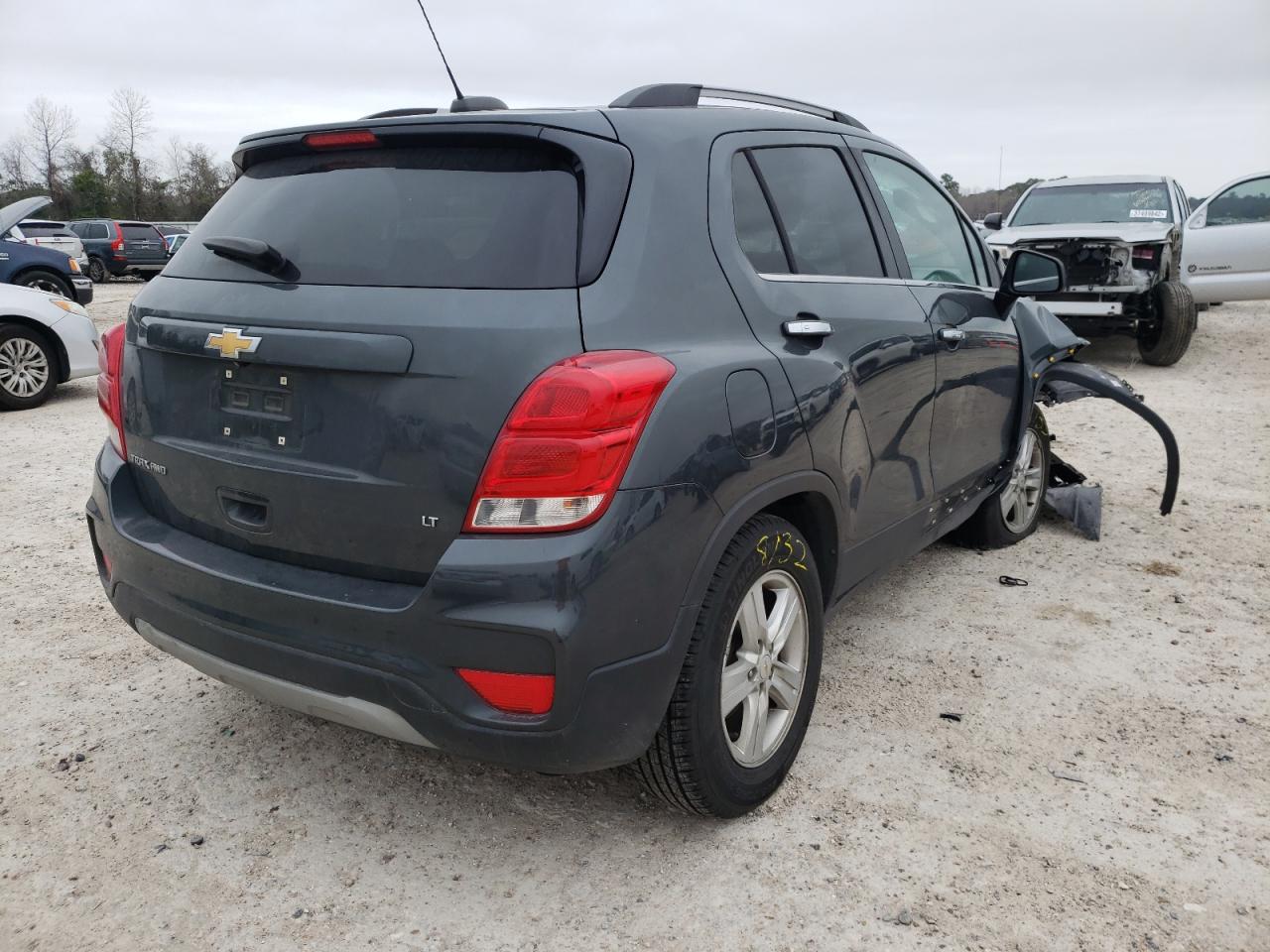Photo 4 from auction – 2018 CHEVROLET TRAX 1LT with VIN KL7CJPSB4JB714363