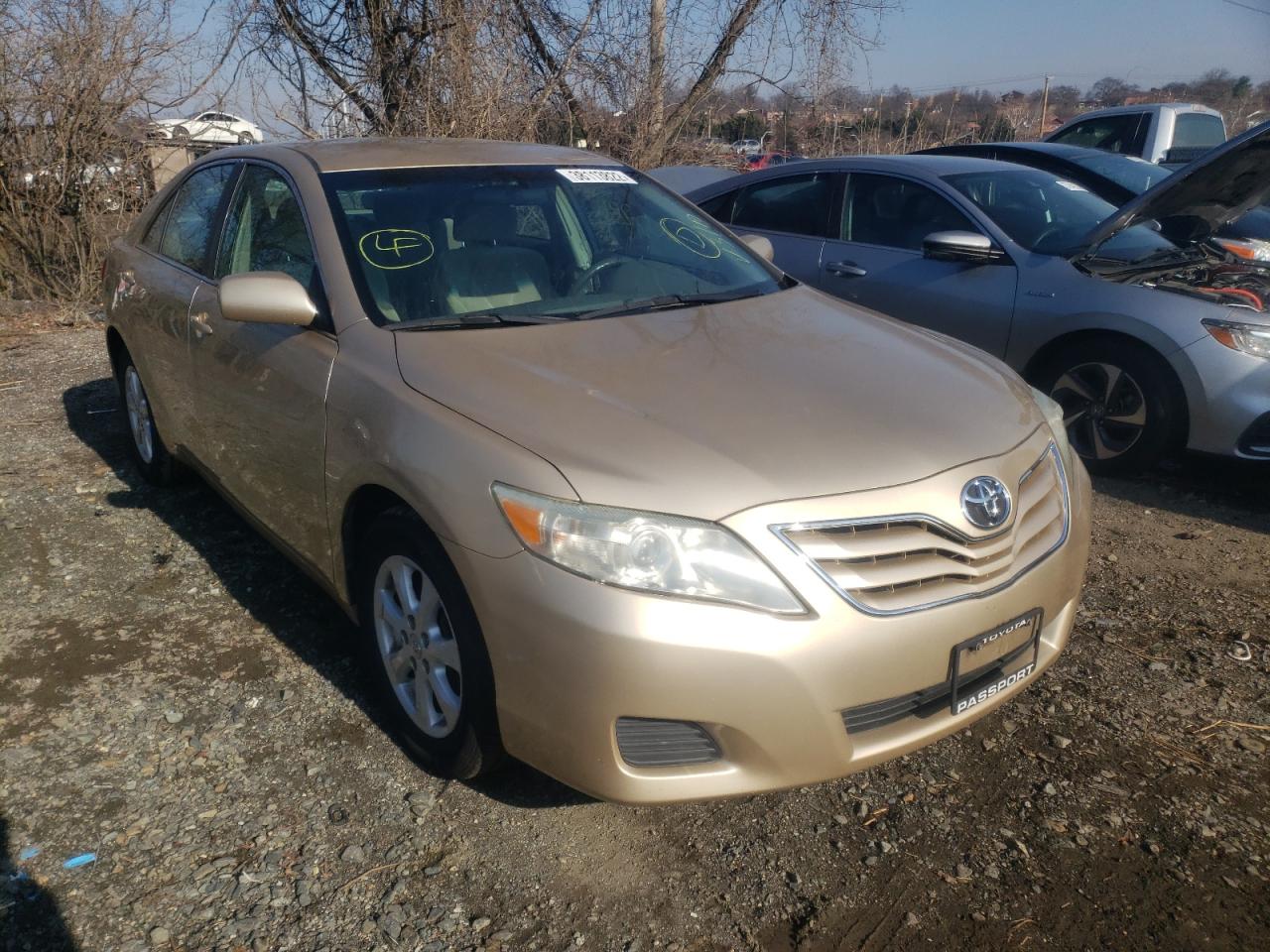 TOYOTA CAMRY BASE 2011 z numerem VIN 4T1BF3EK2BU149858 - Zdjęcie z aukcji
