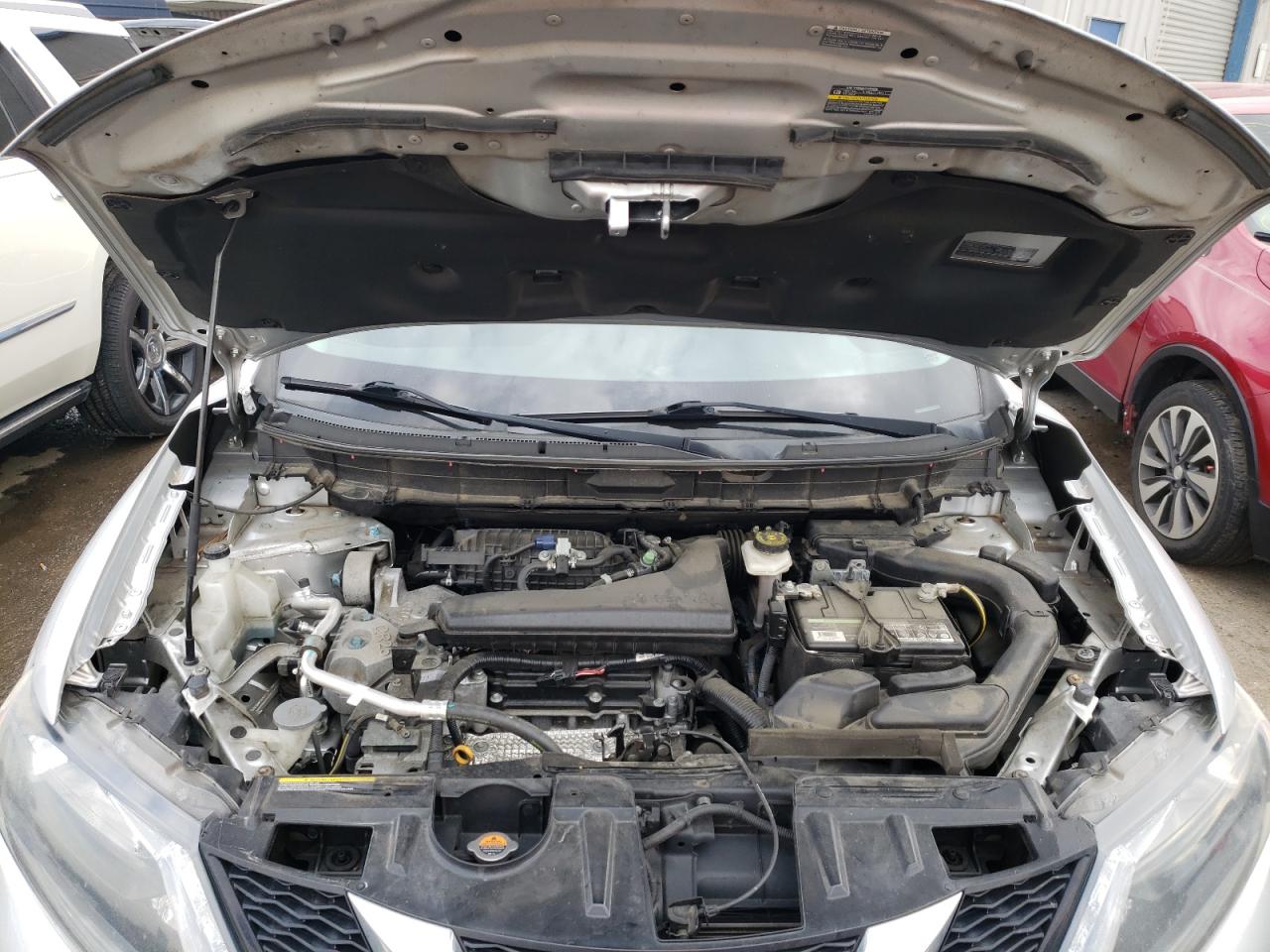 Photo 7 from auction – 2015 NISSAN ROGUE S with VIN KNMAT2MV3FP560219