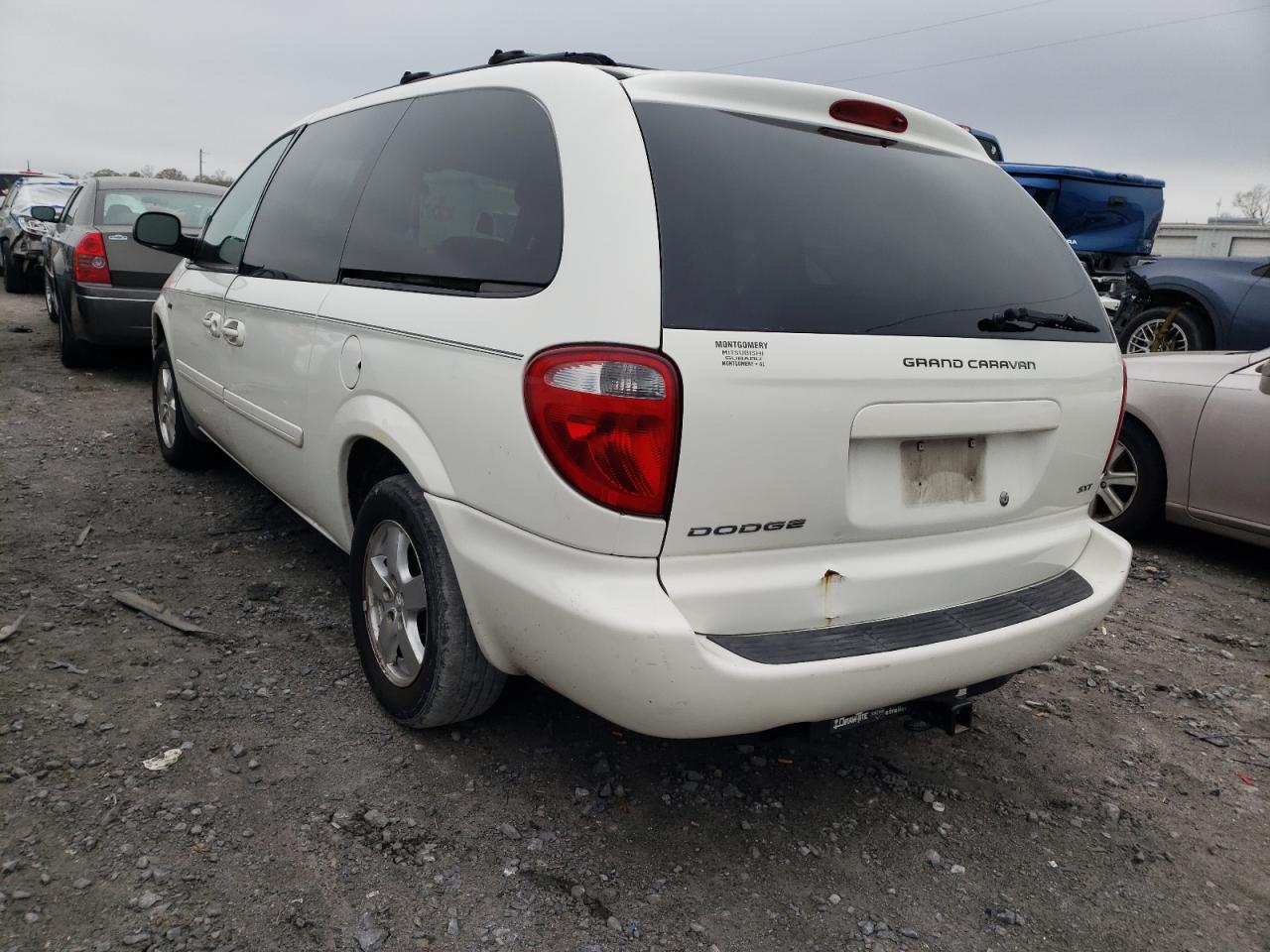 Photo 3 from auction – 2007 DODGE GRAND CARA with VIN 2D4GP44L67R217254