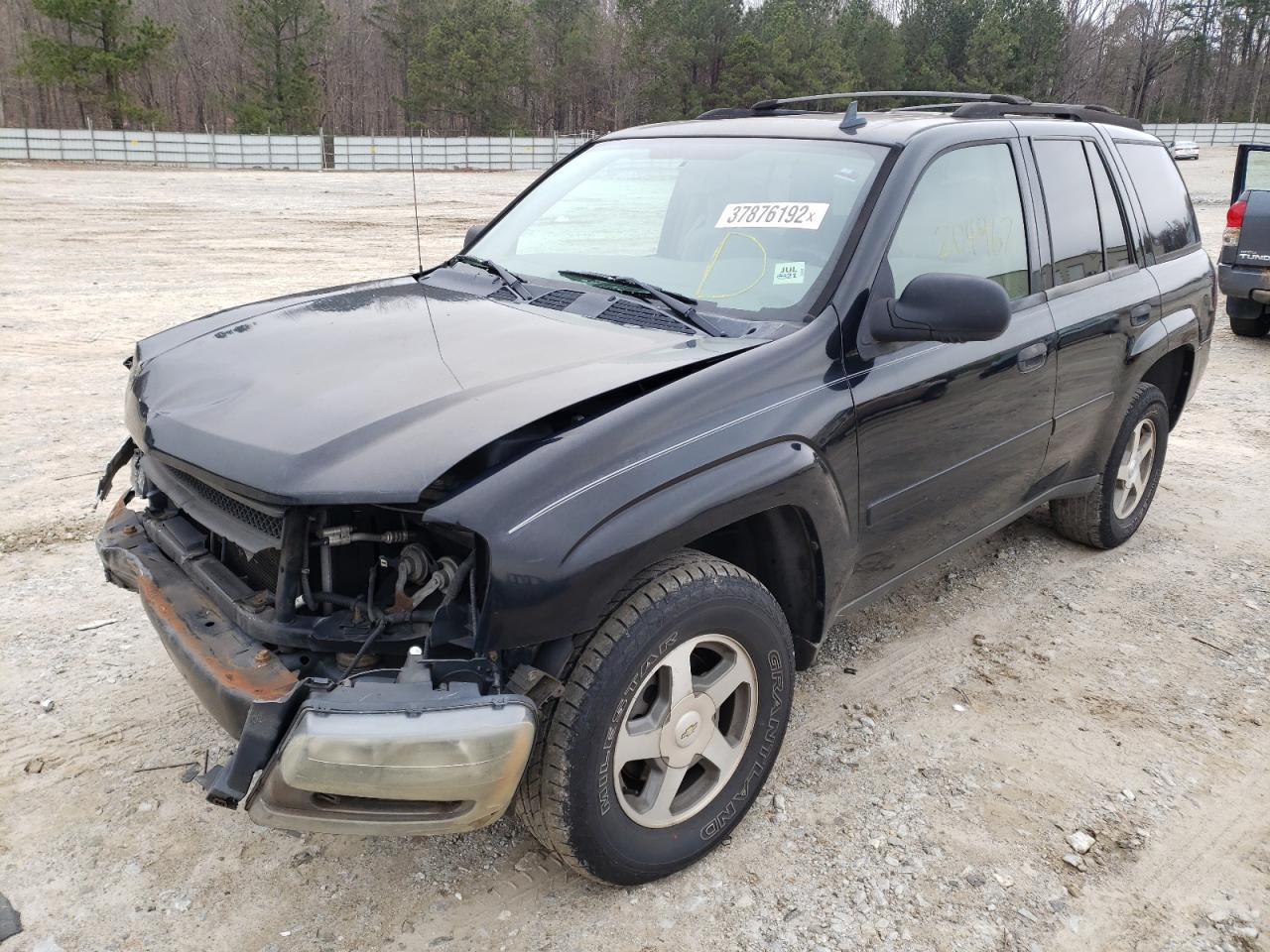 Photo 2 from auction – 2006 CHEVROLET TRAILBLAZE with VIN 1GNDS13S562298774