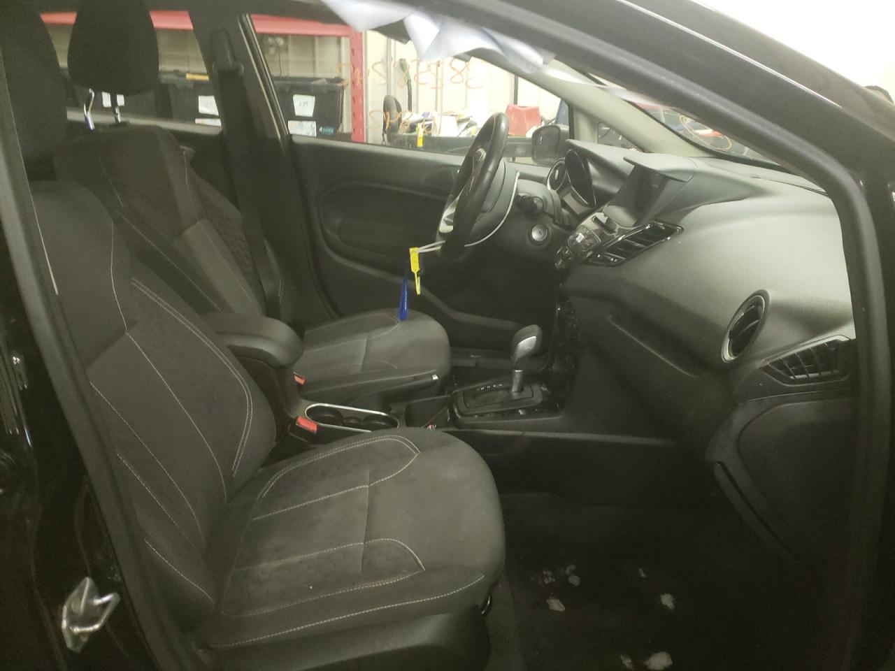 Photo 5 from auction – 2016 FORD FIESTA SE with VIN 3FADP4BJ9GM156397