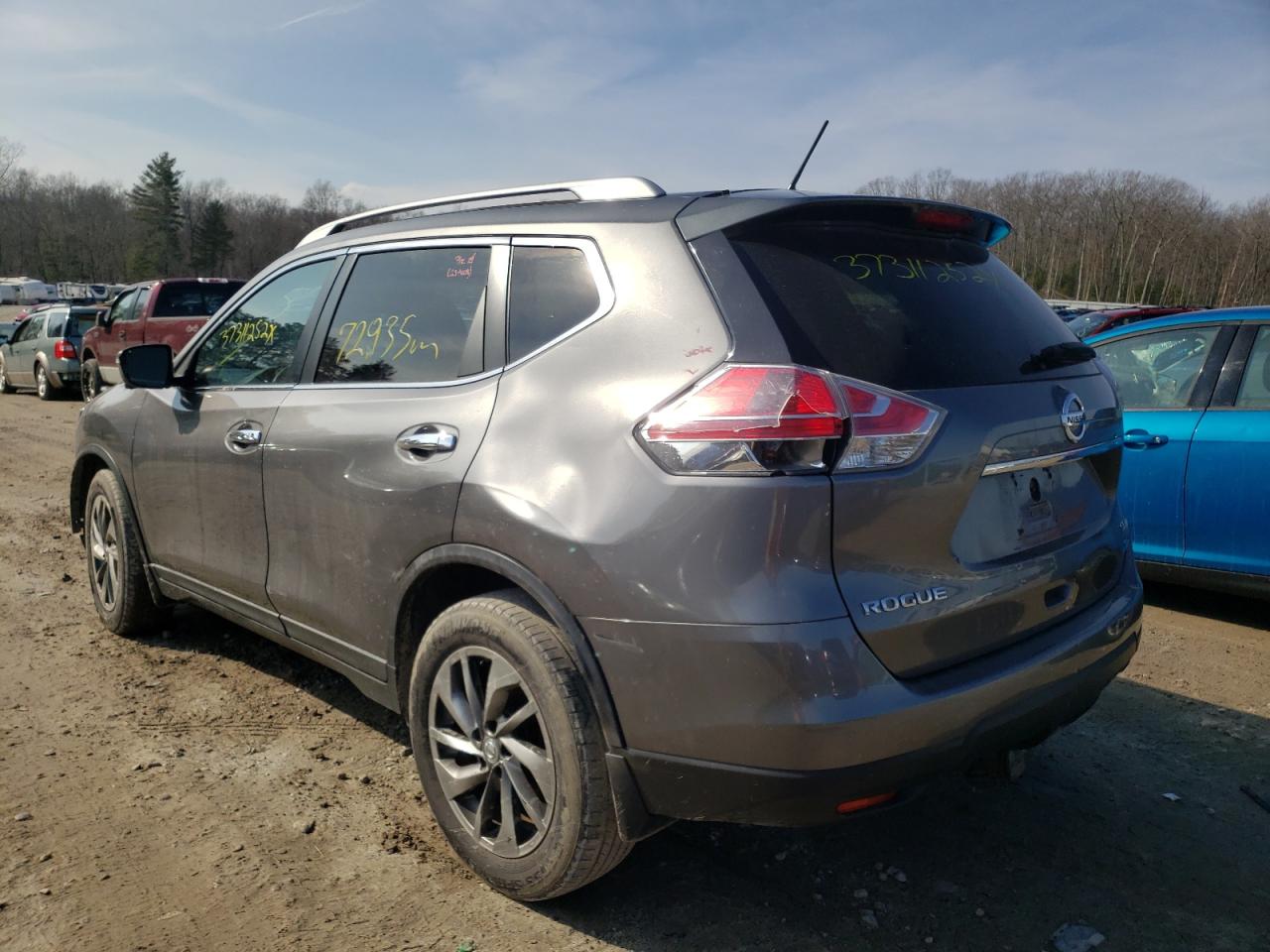 Photo 3 from auction – 2014 NISSAN ROGUE S with VIN 5N1AT2MV9EC784239