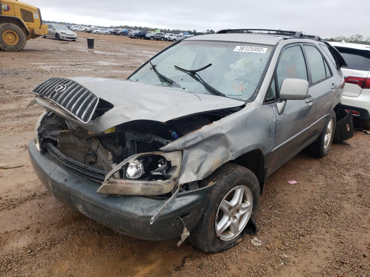 Photo 2 from auction – 2000 LEXUS RX 300 with VIN JT6GF10U8Y0066658