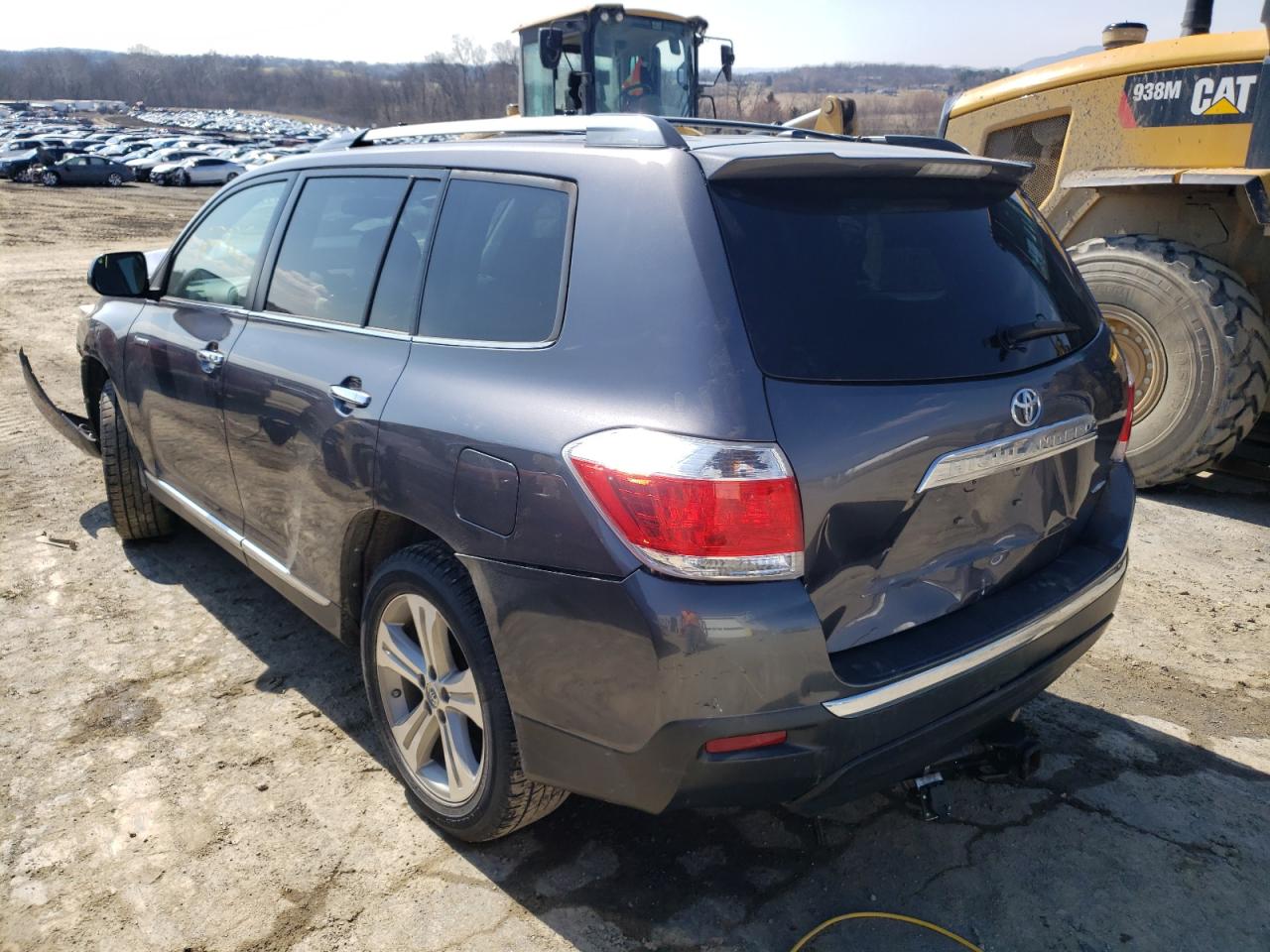 Photo 3 from auction – 2012 TOYOTA HIGHLANDER with VIN 5TDDK3EHXCS145205