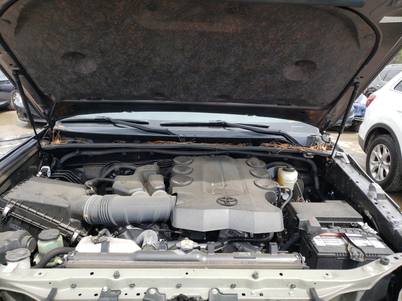 Photo 7 from auction – 2019 TOYOTA 4RUNNER SR with VIN JTEZU5JR0K5198845