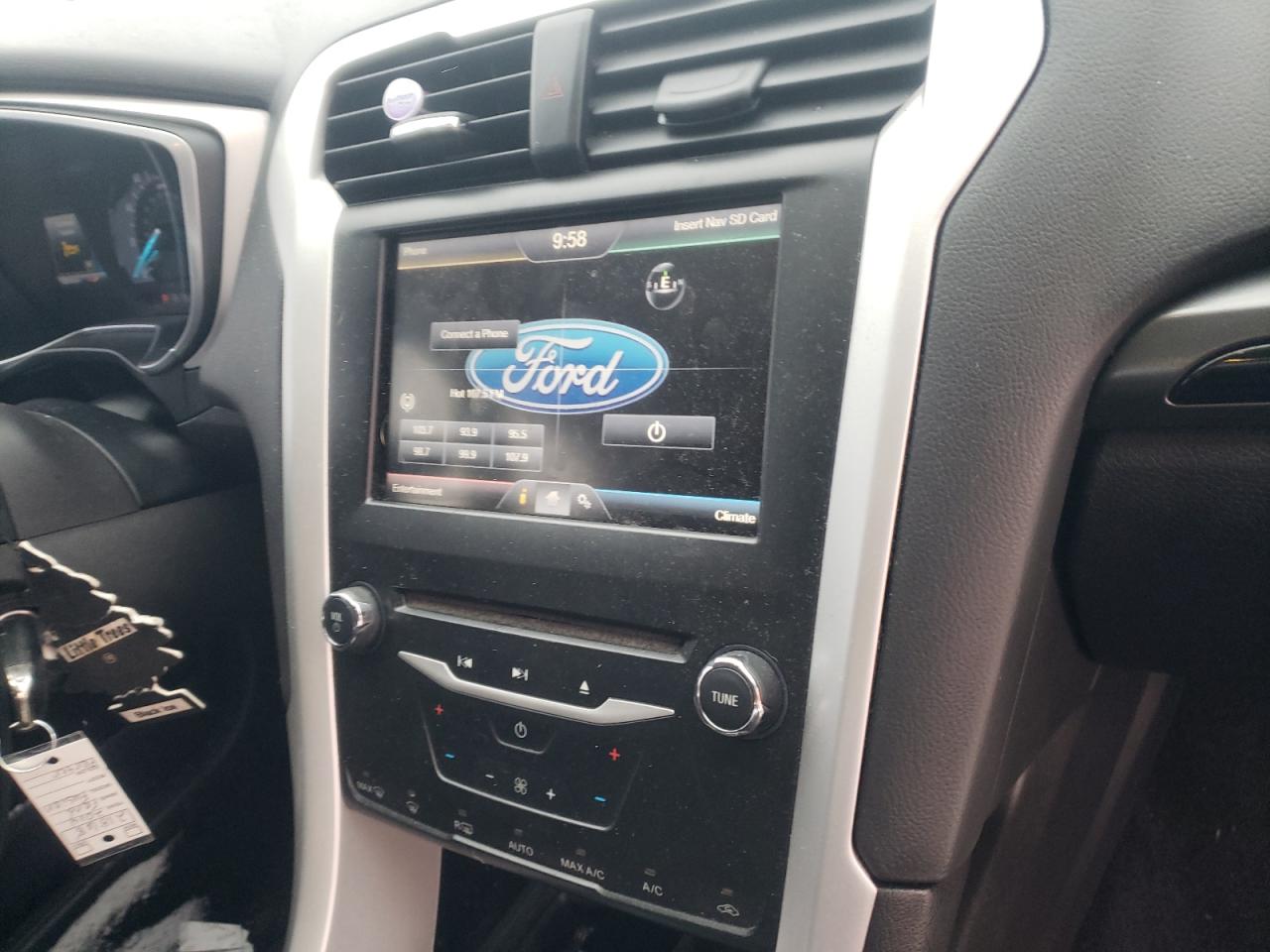 Photo 9 from auction – 2014 FORD FUSION SE with VIN 3FA6P0H94ER289518