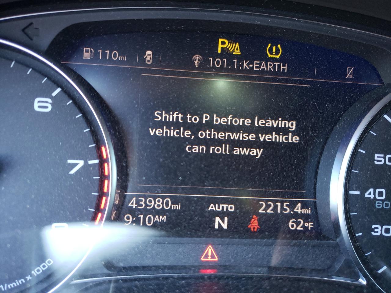 Photo 8 from auction – 2018 AUDI Q7 PREMIUM with VIN WA1AHAF79JD019738