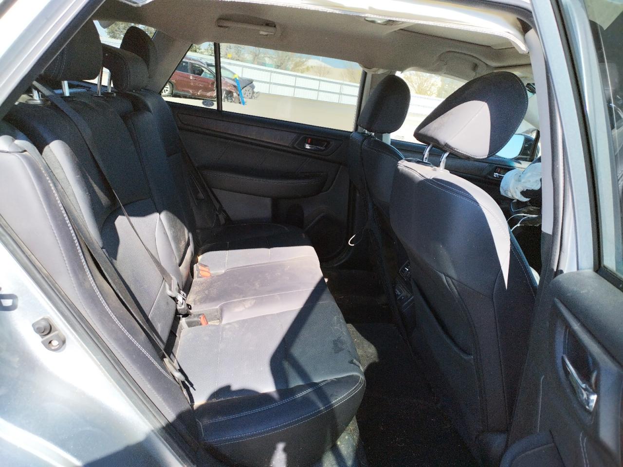 Photo 6 from auction – 2018 SUBARU OUTBACK 3. with VIN 4S4BSENC5J3326908