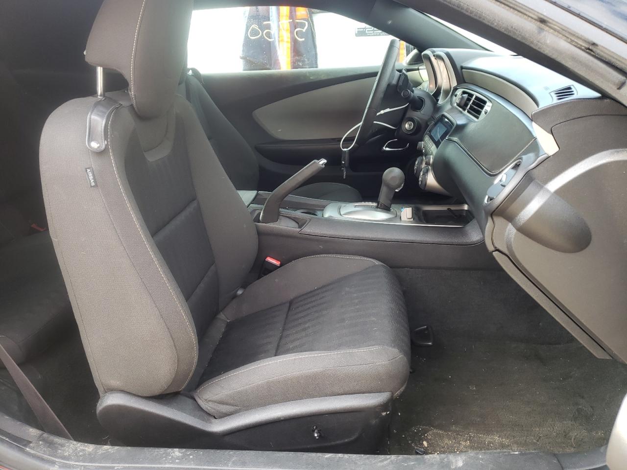 Photo 5 from auction – 2014 CHEVROLET CAMARO LS with VIN 2G1FA1E31E9127197