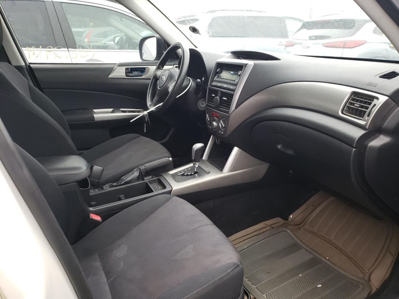 Photo 5 from auction – 2010 SUBARU FORESTER X with VIN JF2SH6BC2AH780695