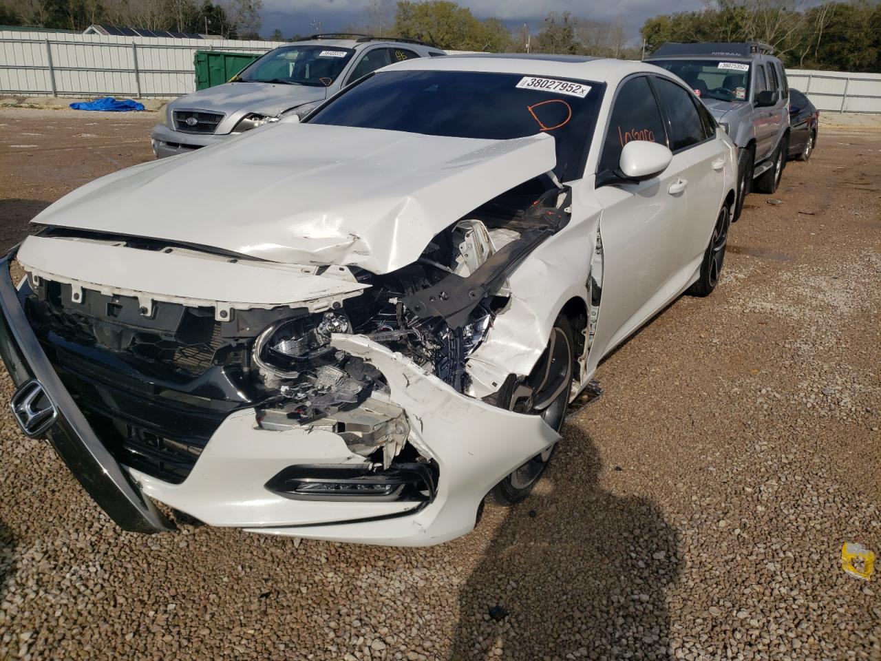 Photo 2 from auction – 2018 HONDA ACCORD SPO with VIN 1HGCV2F38JA012292