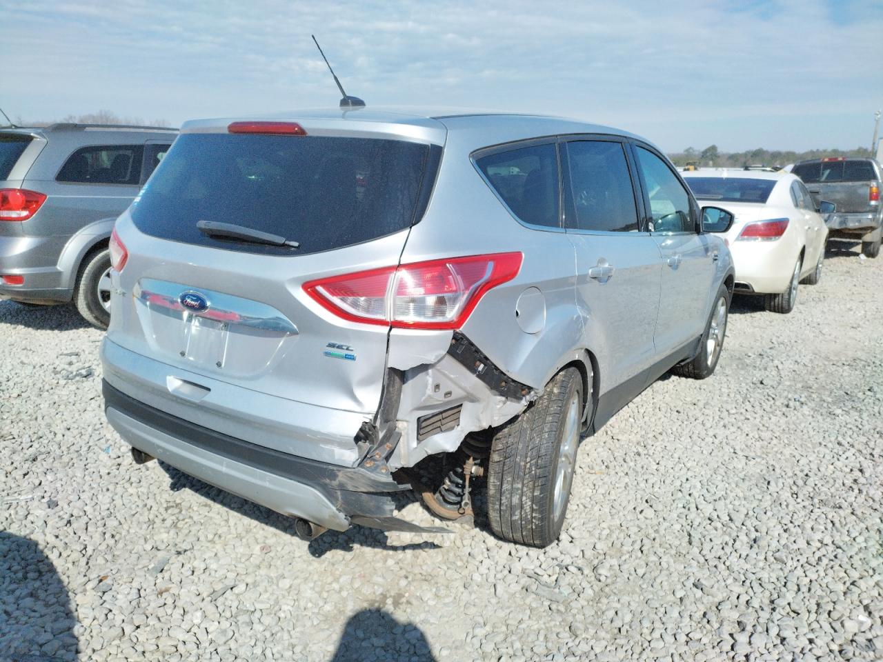Zdjęcie 4 z aukcji – 2013 FORD ESCAPE SEL z VIN 1FMCU9H93DUC87160