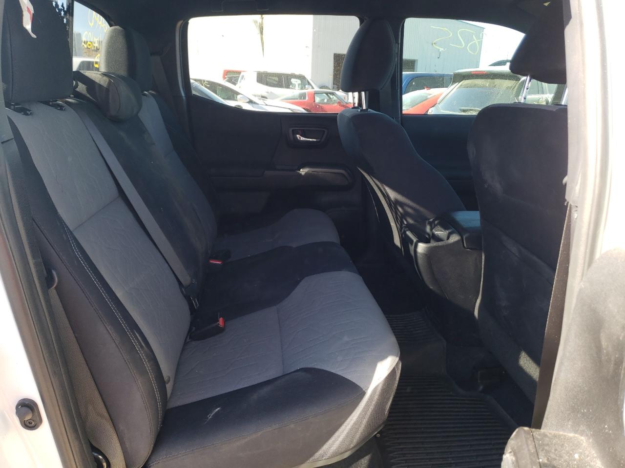 Photo 6 from auction – 2021 TOYOTA TACOMA DOU with VIN 3TYDZ5BN1MT001968