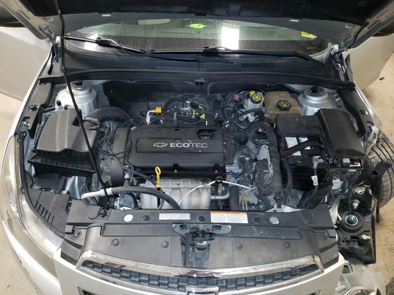 Photo 7 from auction – 2012 CHEVROLET CRUZE with VIN 1G1PC5SH7C7398091