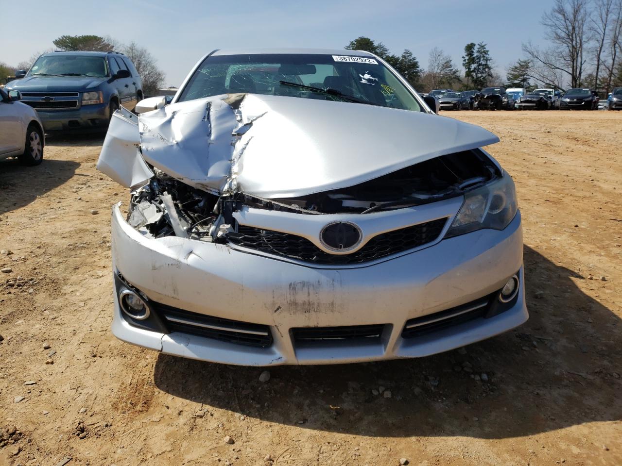 Photo 9 from auction – 2014 TOYOTA CAMRY L with VIN 4T1BF1FK9EU451526