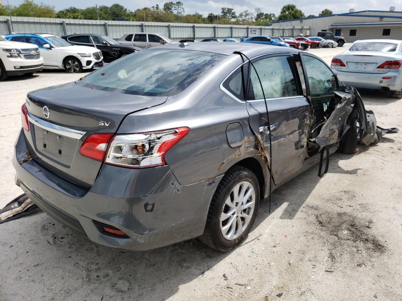 Photo 4 from auction – 2019 NISSAN SENTRA S with VIN 3N1AB7AP2KY293687