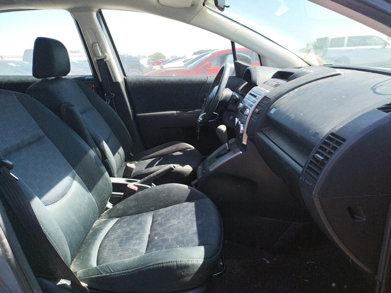 Photo 5 from auction – 2010 MAZDA 5 with VIN JM1CR2WL9A0367903