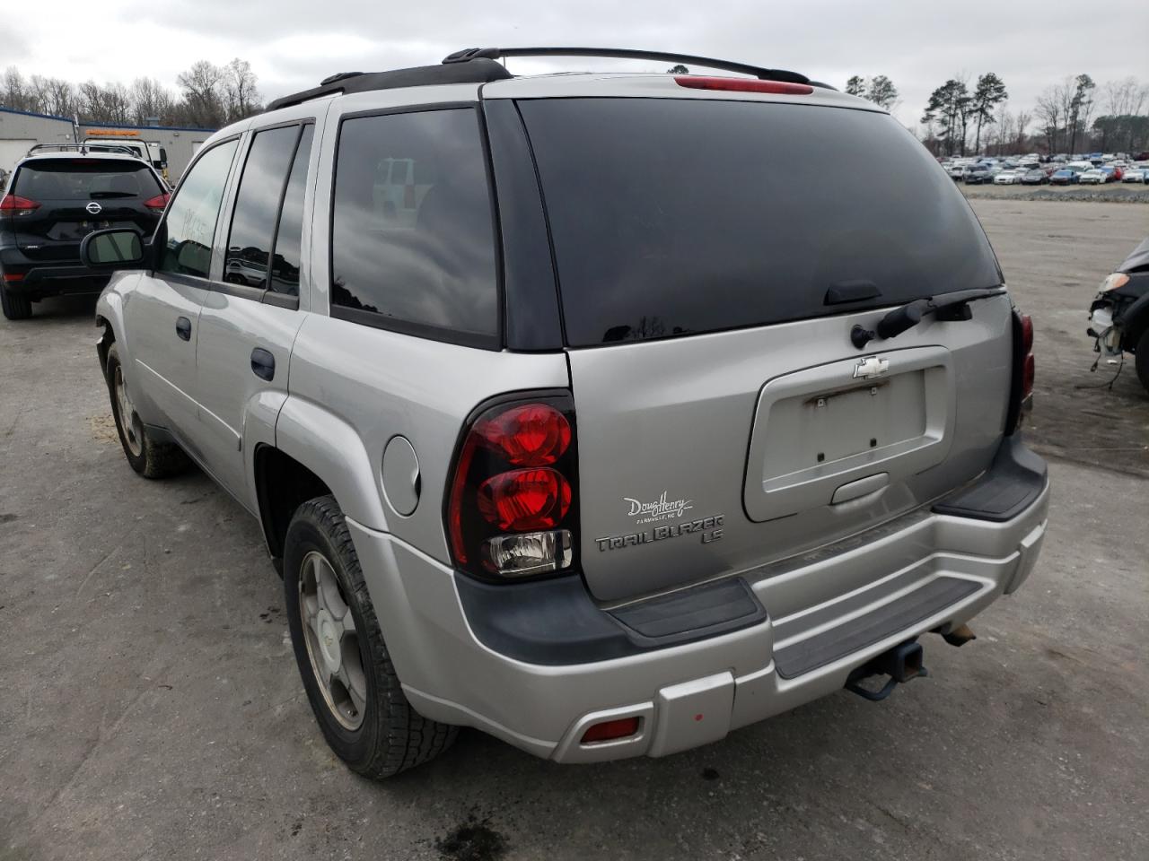 Photo 3 from auction – 2007 CHEVROLET TRAILBLAZE with VIN 1GNDS13S272276572