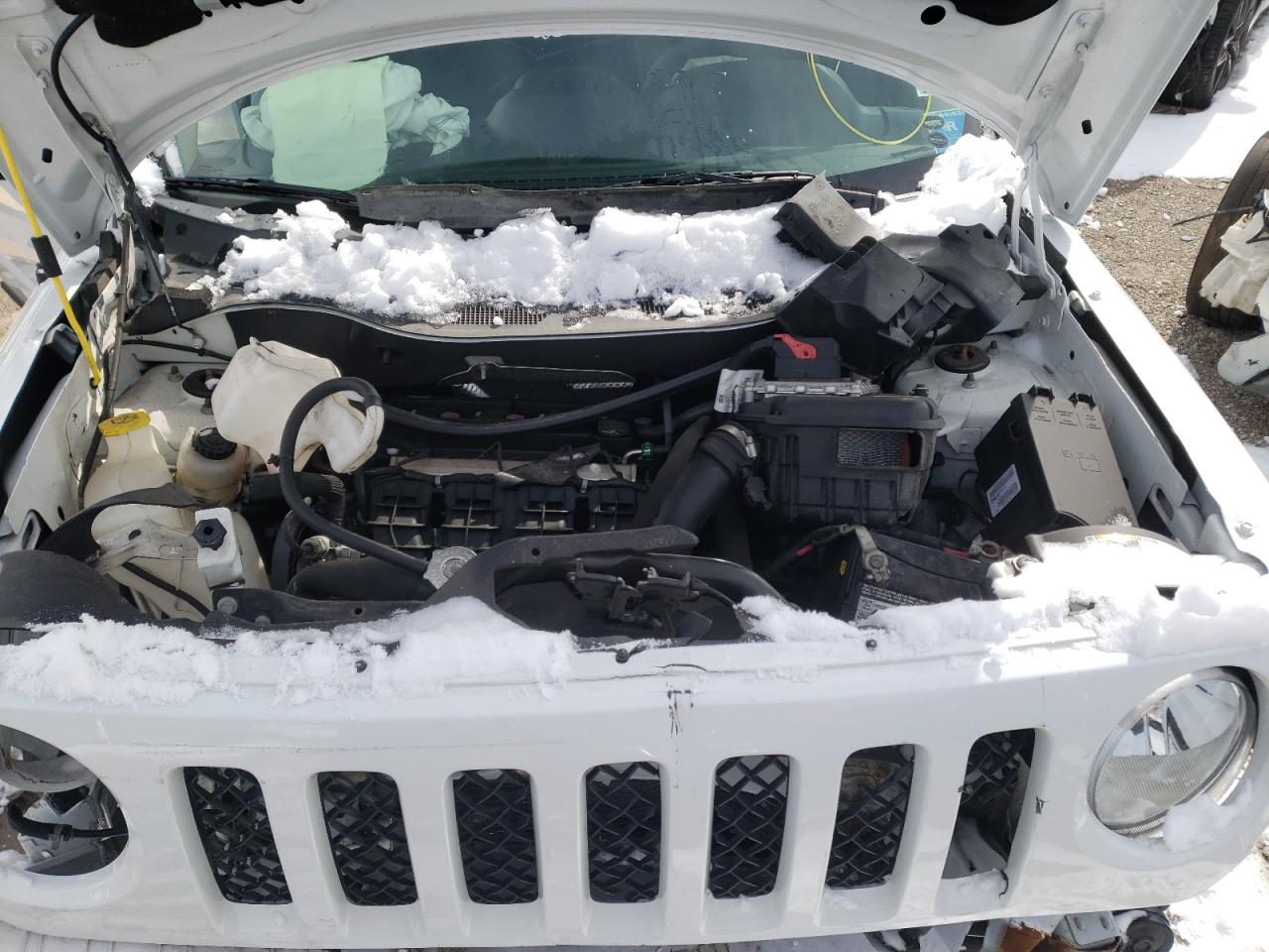 Photo 7 from auction – 2015 JEEP PATRIOT SP with VIN 1C4NJPBA5FD428004