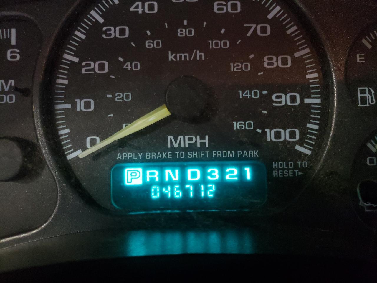 صورة رقم 8 من المزاد - 2001 GMC NEW SIERRA مع VIN 1GTEC14V01E123858