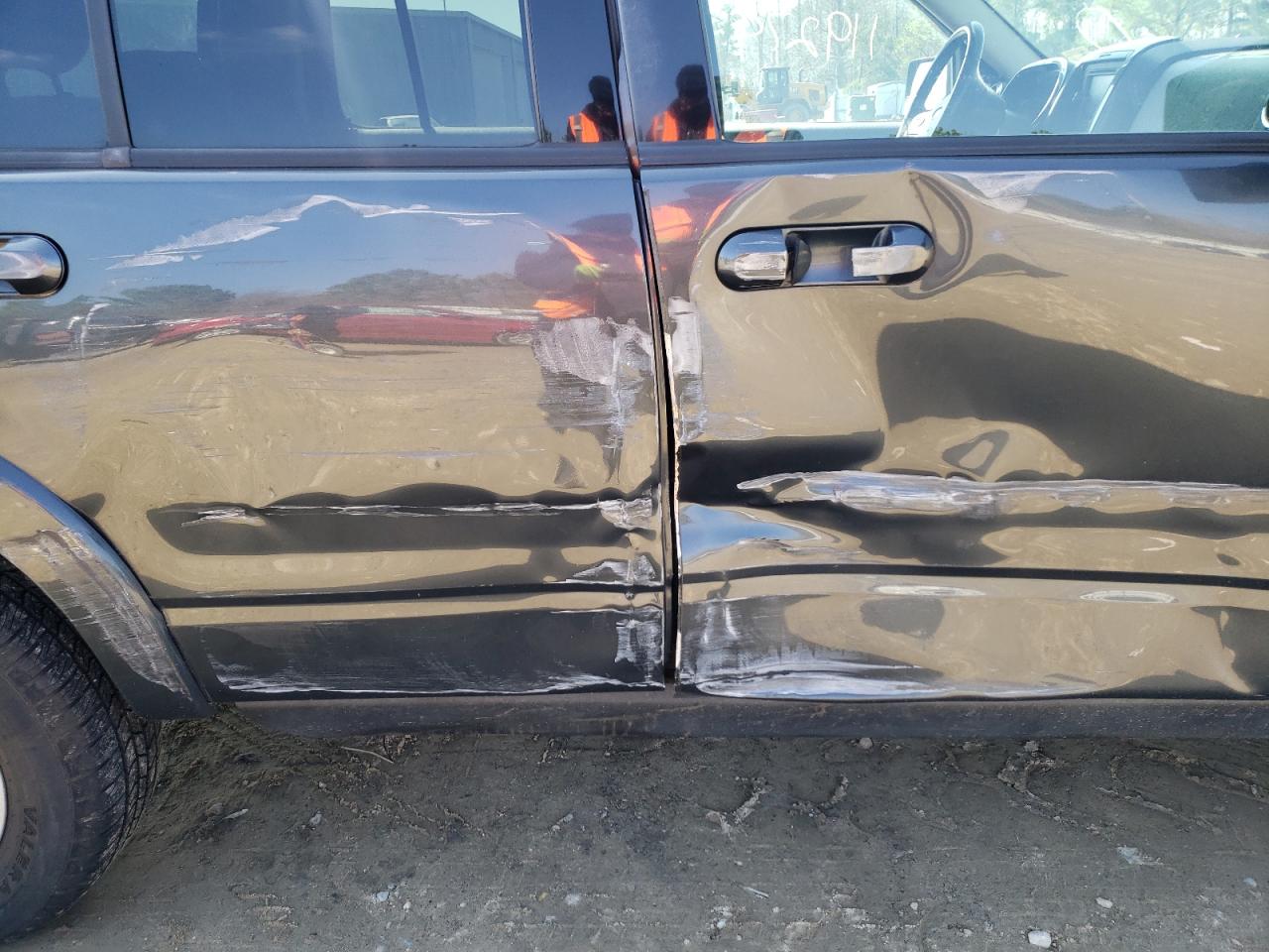 Photo 9 from auction – 2010 FORD EXPLORER X with VIN 1FMEU7DE3AUB01967