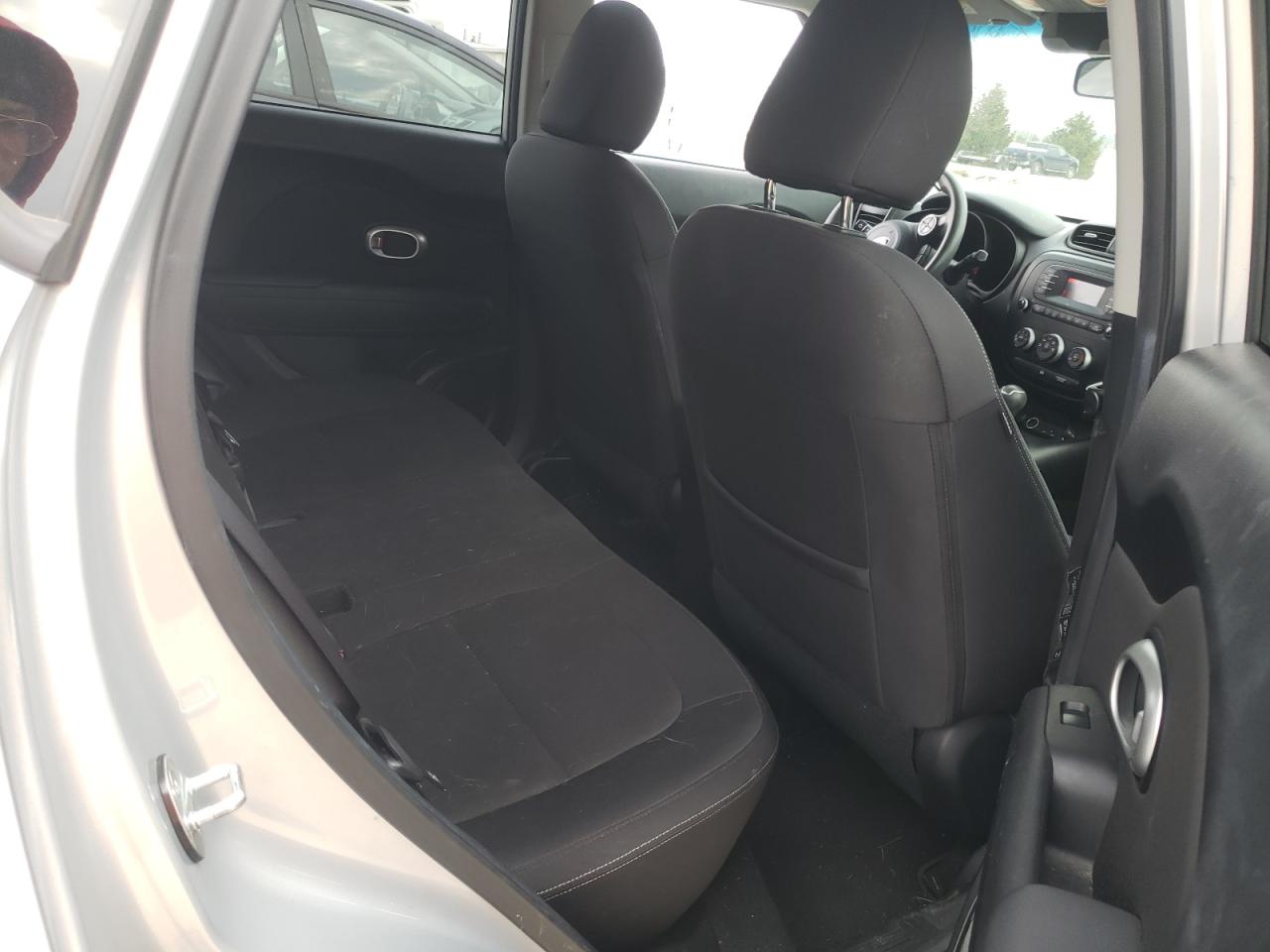 Photo 6 from auction – 2014 KIA SOUL with VIN KNDJN2A28E7734076